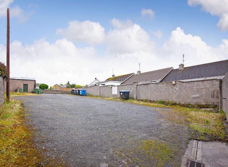 Foley's Bar, Wolf Tone Square, Tubbercurry, F91HXW5
