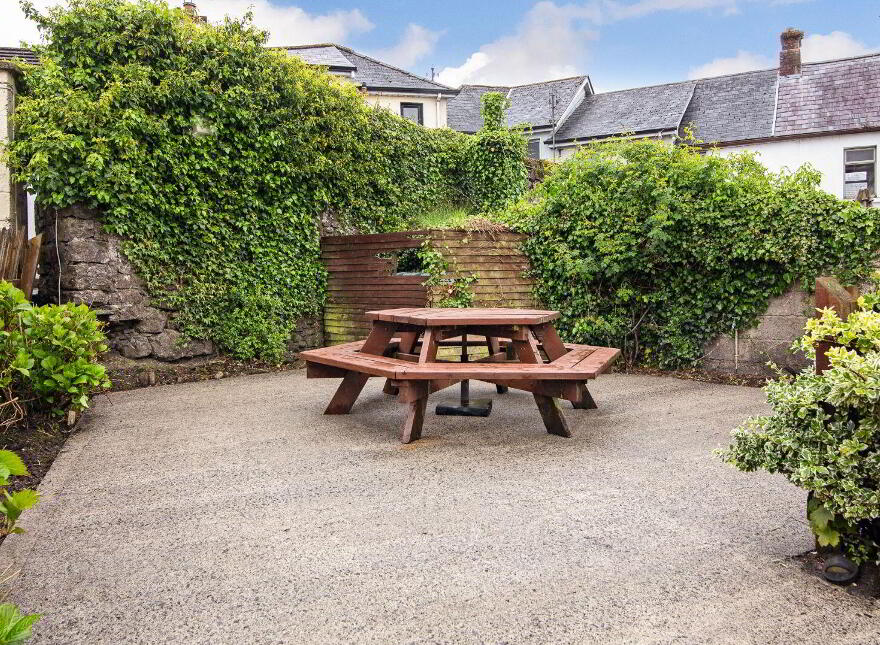 Foley's Bar, Wolf Tone Square, Tubbercurry, F91HXW5