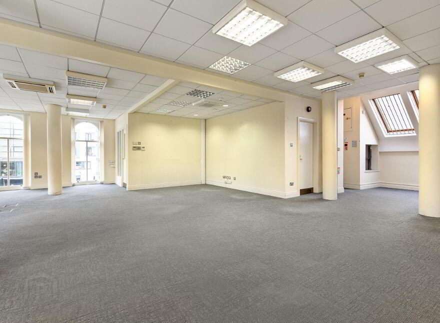 Former Ulster Bank Building, Stephen St, Sligo, F91FH22