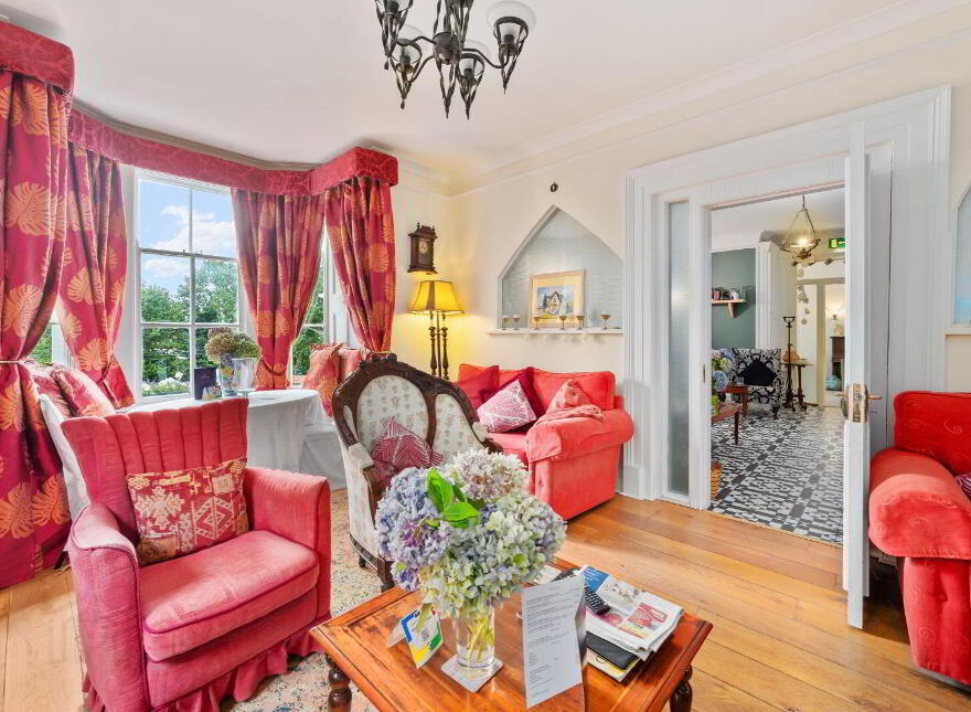 Robin Hill, Lake Road, Cobh, P24RY88