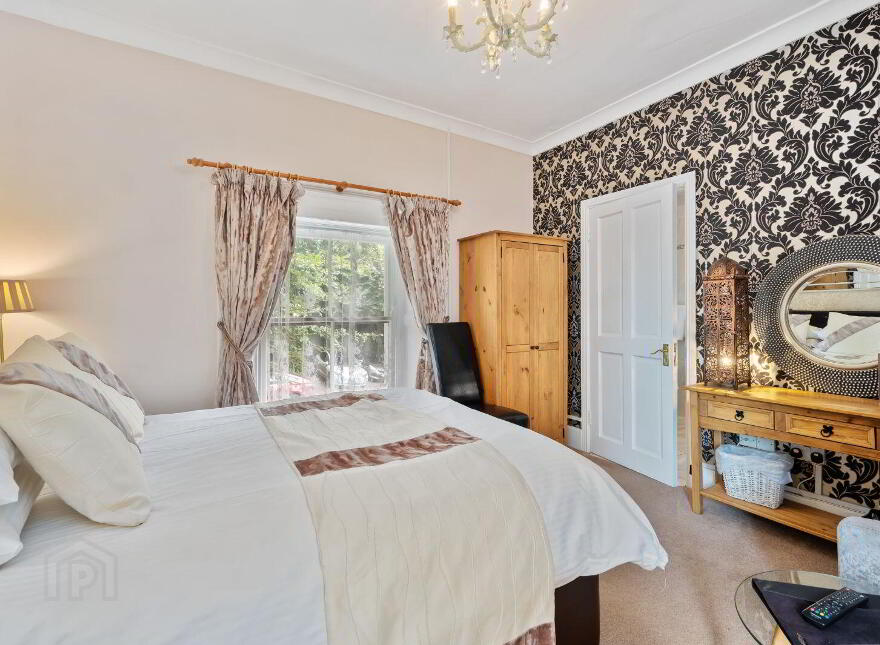 Robin Hill, Lake Road, Cobh, P24RY88