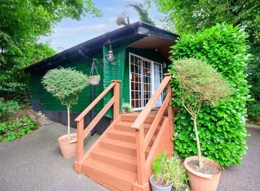 Robin Hill, Lake Road, Cobh, P24RY88