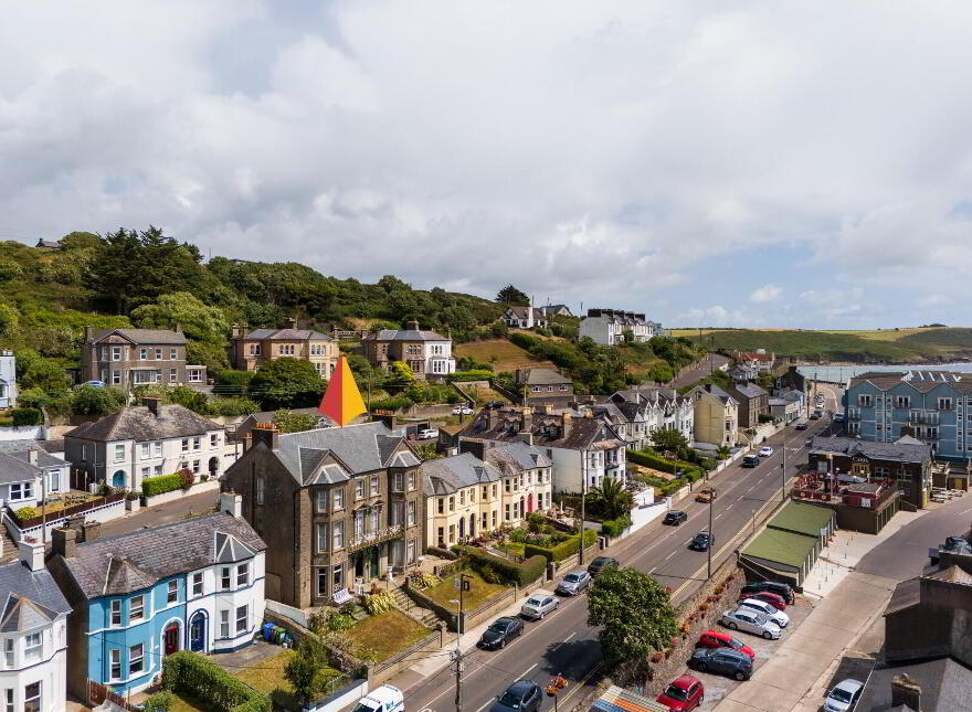 The Marine Bar, Upper Strand, Youghal, P36DP92