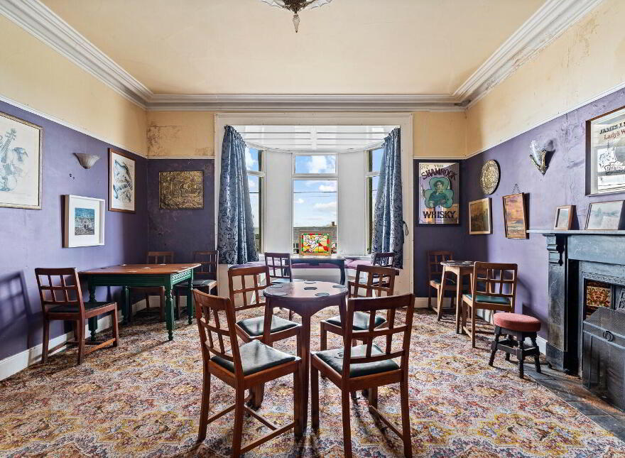 The Marine Bar, Upper Strand, Youghal, P36DP92