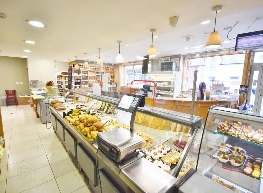 John R's Food Hall, 70/72 Church Street, Listowel, V31X227