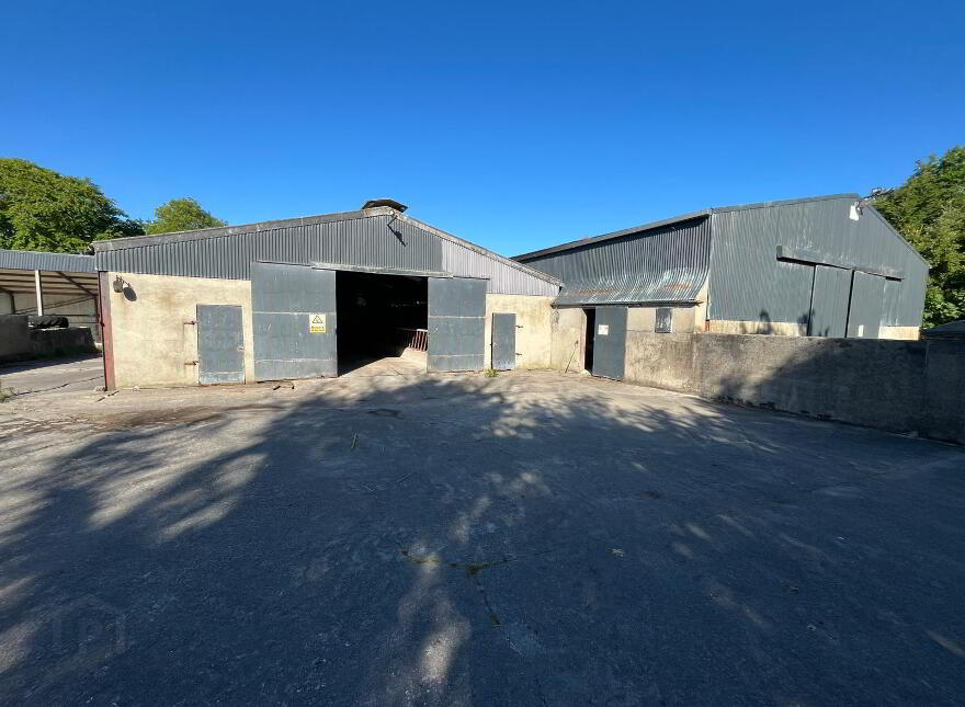 Bedford, Listowel photo