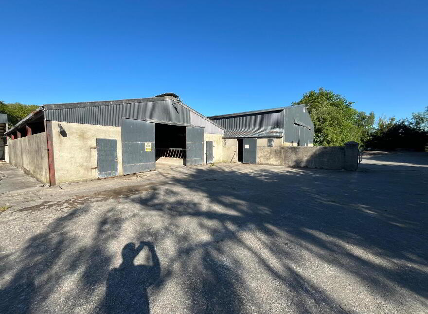 Bedford, Listowel