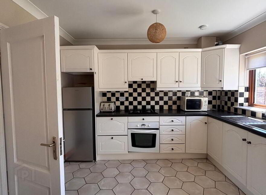 4 Woodvale, Herons Wood, Carrigaline, P43Y168