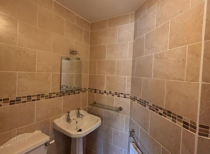 24 The Walk, Herons Wood, Carrigaline, P43HX80