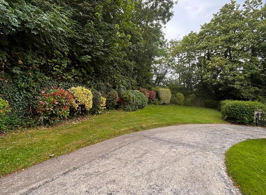 24 Clevedon, Kilmoney Road Lower, Carrigaline, P43K092