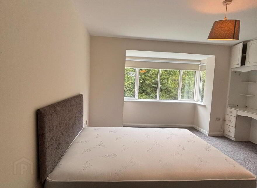 24 Clevedon, Kilmoney Road Lower, Carrigaline, P43K092