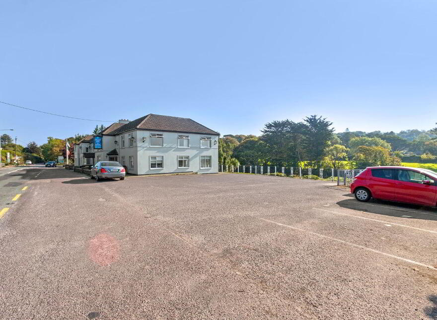 Ouvane Falls Inn, Ballylickey, P75V624
