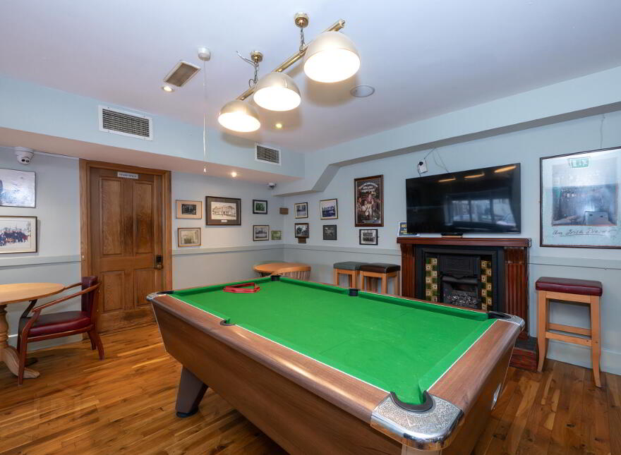 The Hawthorn Bar, Hartlands Avenue, Glasheen Road, The Lough, T12Y7VP