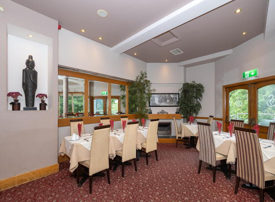 The Hawthorn Bar, Hartlands Avenue, Glasheen Road, The Lough, T12Y7VP