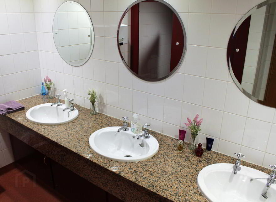 Market Place, Maine Street, Tralee, V92W8YY