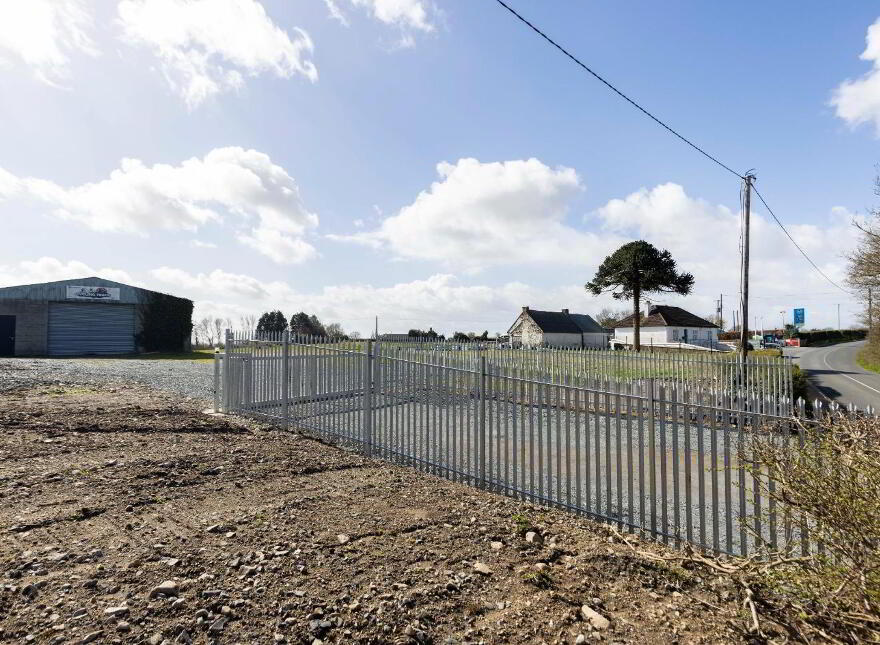 Lands, At, Jenkinstown
