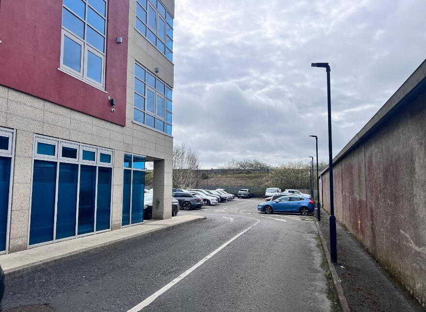17 Red Leaf House, Longford Town, N39TX37