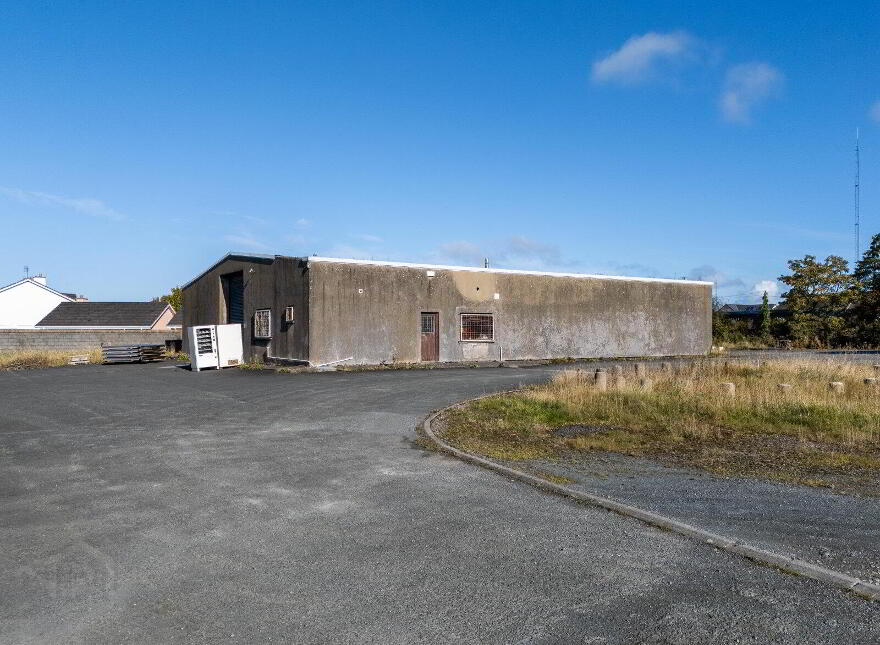 Stonehouse Cash & Carry, Athlone Road, Longford Town, N39V658