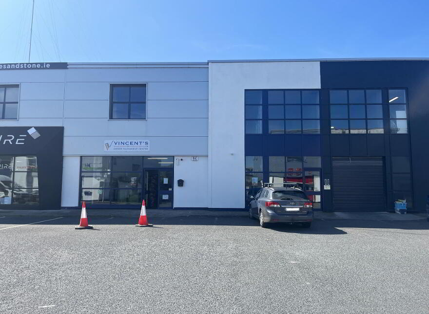 Unit 16, Lakeside Retail Park, Claremorris photo