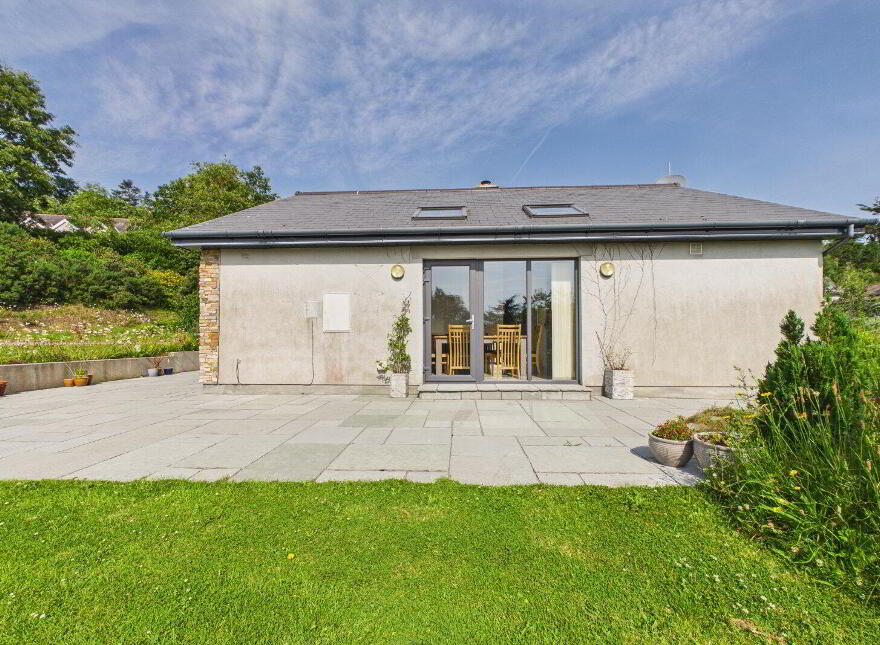 Seabank, Circular Road, Dunmore East, X91XP28
