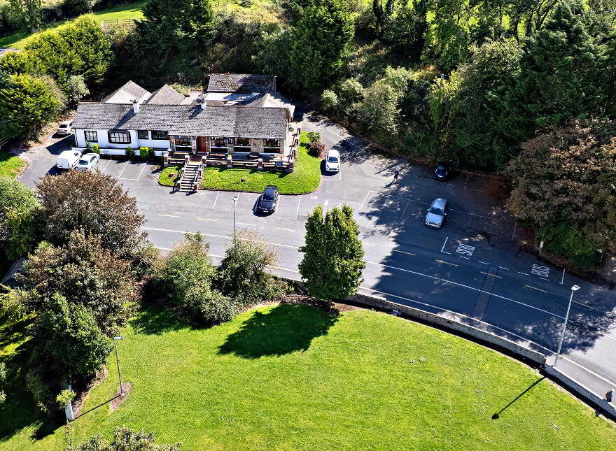 Mooneys Traditional Public House, An Rinn, Dungarvan, X35X685