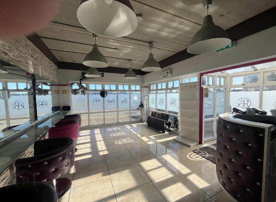Ricardo's Hair Salon, 4 Garvan's Court, Castle Street, Dungarvan, X35C984