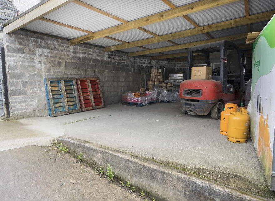MJ's Mini Market, Market Street, Cootehill, H16AW66
