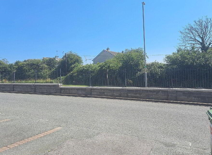 Cluain, R Ashbourne, Ashbourne, A84E293