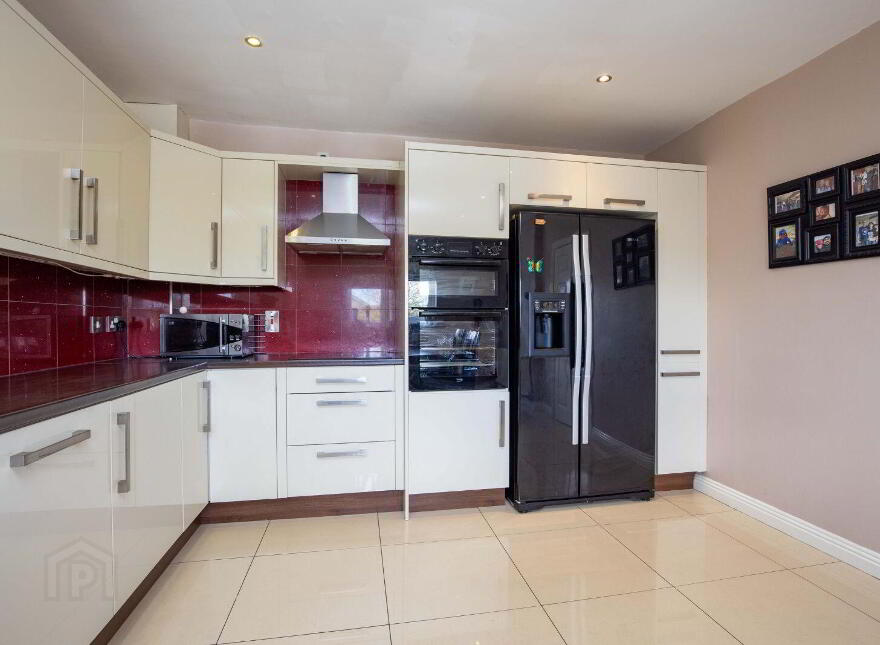 Cluain, R Ashbourne, Ashbourne, A84E293