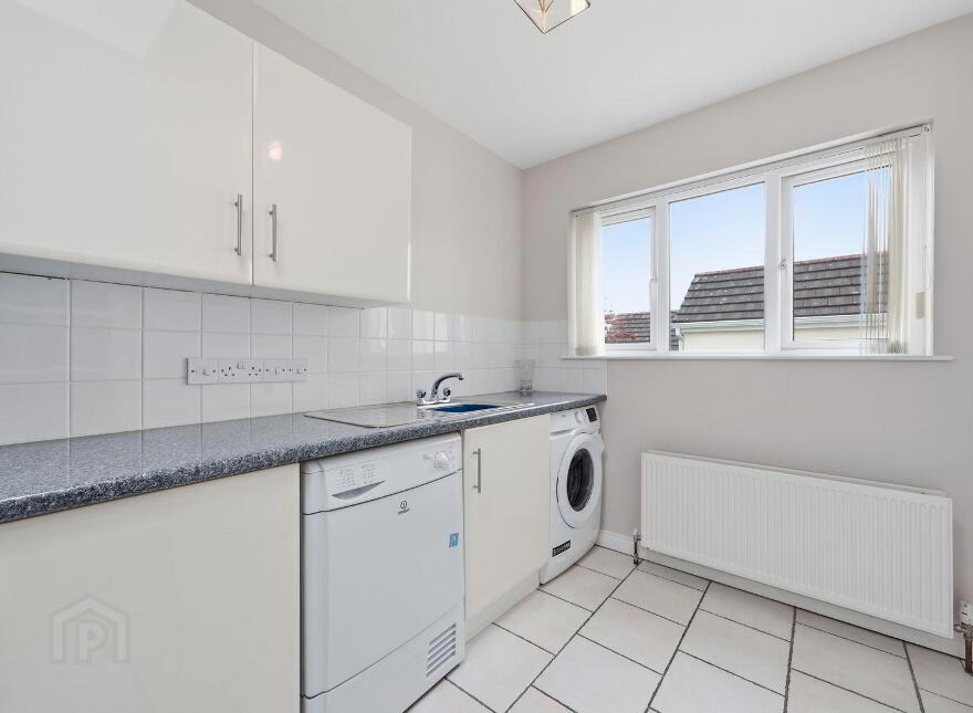 5 Drummond Brae, Ballynahinch, BT24 8EY