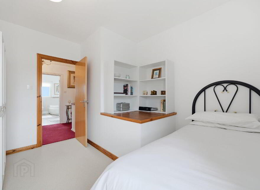 5 Drummond Brae, Ballynahinch, BT24 8EY