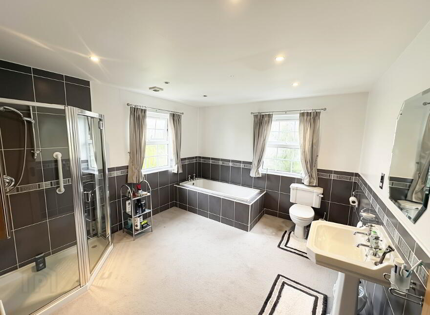 5a Castlewellan Road, Rathriland, BT34 5LY