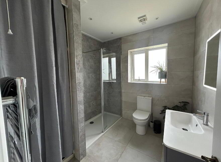 11 Cahergal Lawn, Ballyvolane, Dillons Cross, T23F5Y0