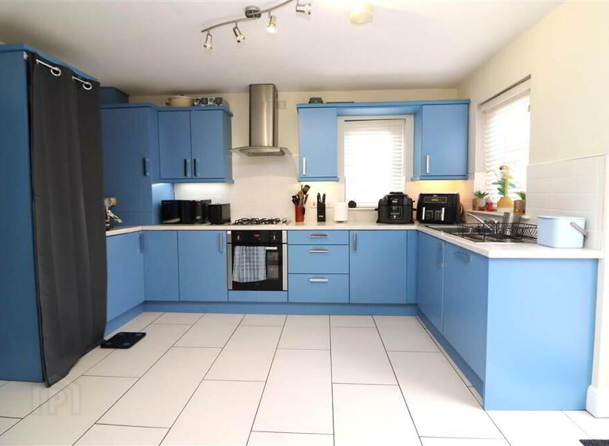 16 Lady Wallace Road, Thaxton Village, Lisburn, BT28 3WS