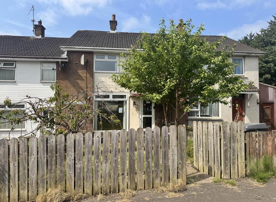 6 Castlemara Walk, Carrickfergus, BT38 7RF photo