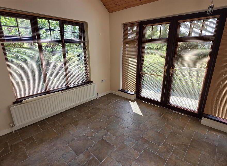 81 Magheralane Road, Randalstown, BT41 2NT
