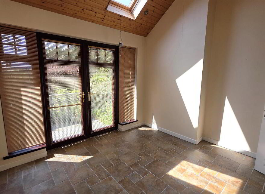 81 Magheralane Road, Randalstown, BT41 2NT