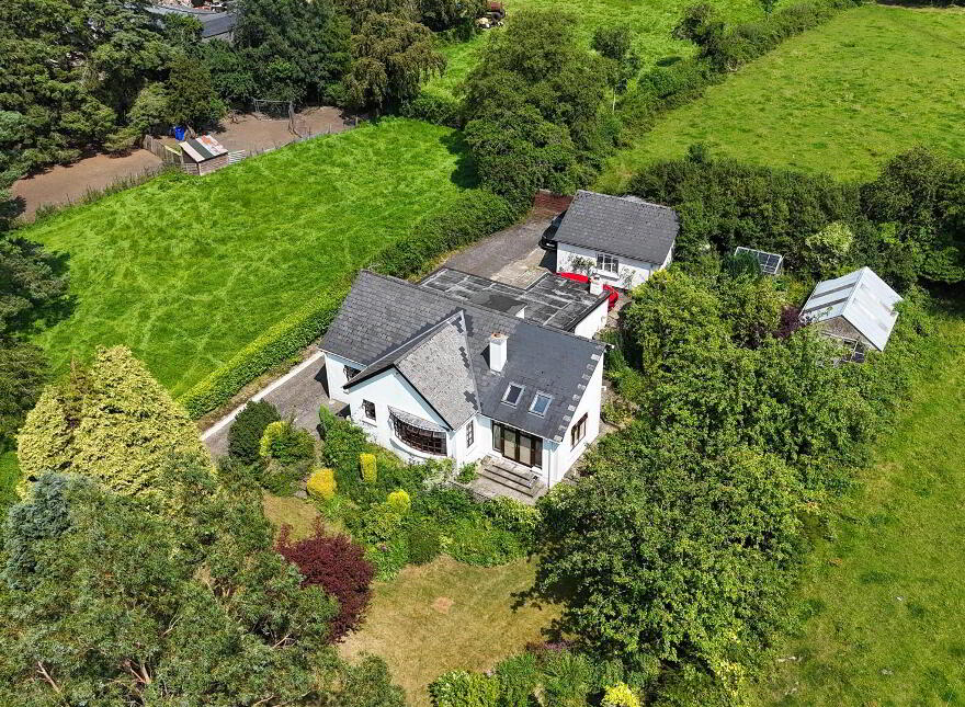 81 Magheralane Road, Randalstown, BT41 2NT