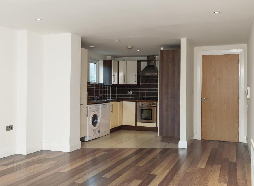 Apt 13 Woodlands Manor, 57 Stockmans Way, Belfast, BT9 7GL