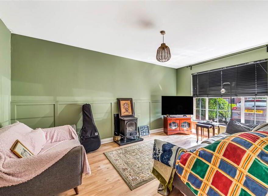 5 Milfort Mews, Dunmurry, Belfast, BT17 9JE