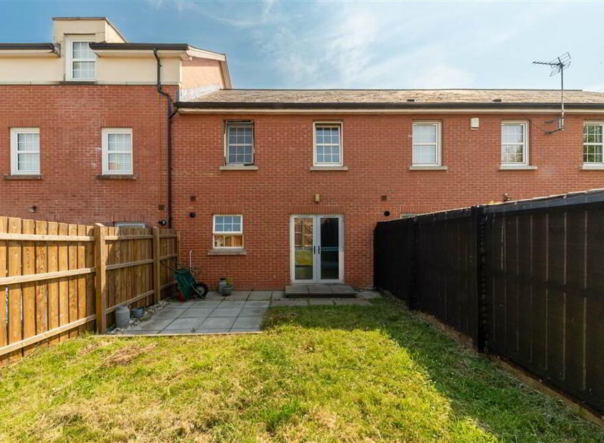 5 Milfort Mews, Dunmurry, Belfast, BT17 9JE