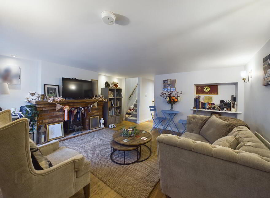 15 Arthur Street, Hillsborough, BT26 6AP