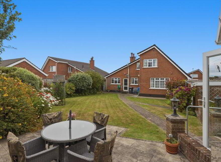 6 Belgravia Green, Bangor, BT19 6XF