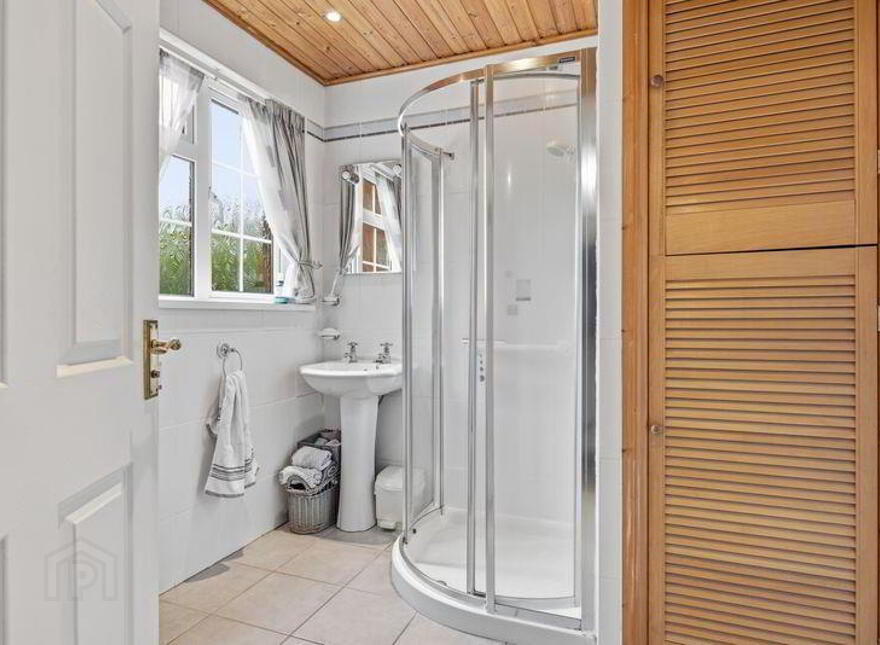 6 Belgravia Green, Bangor, BT19 6XF
