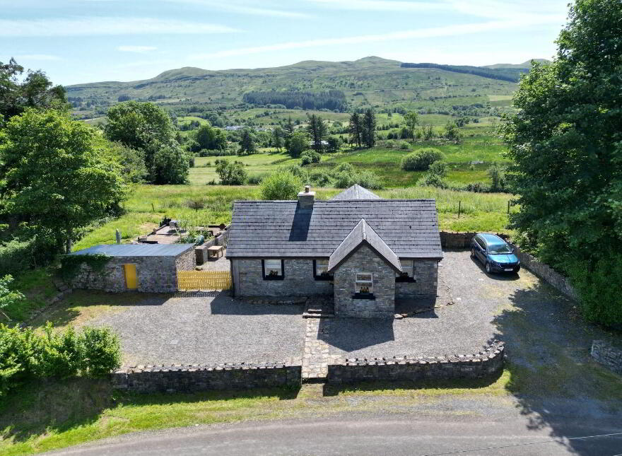 Molly's Cottage, Drummahon, Glencar, F91H2Y6