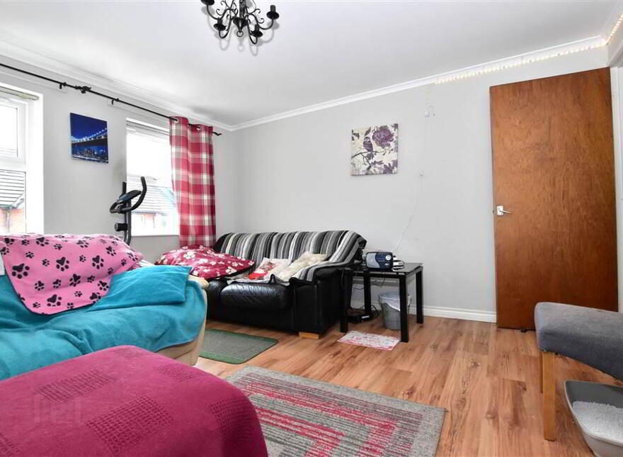 11 Pound Street, Newtownards, BT23 4LD