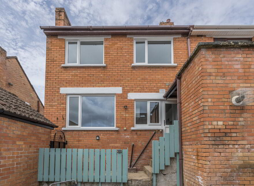 27 Glenside Park, Belfast, BT14 8BG