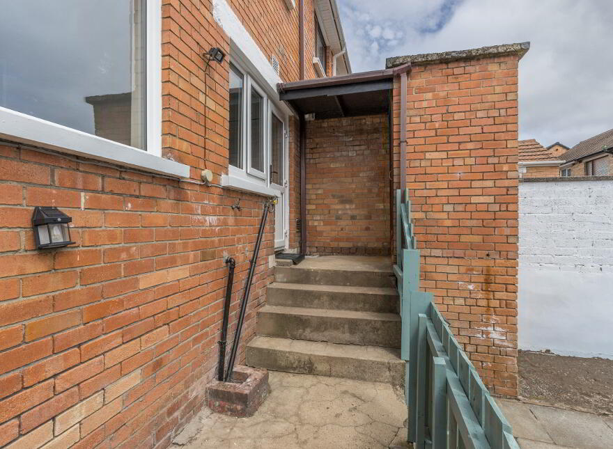 27 Glenside Park, Belfast, BT14 8BG