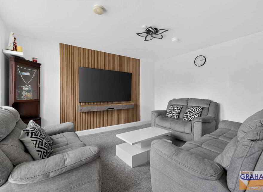 20 Woodbrook Manor, Lisburn, BT28 0AD