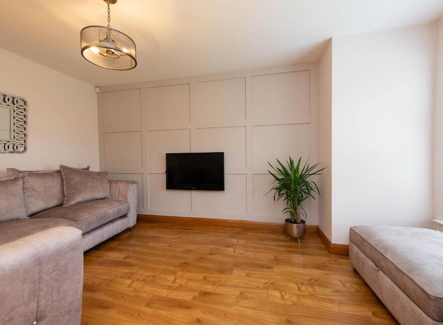 9 Grange Manor, Antrim, BT41 1BF